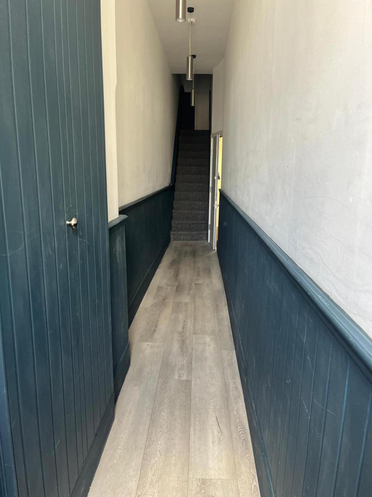Cosy A New Apartment London